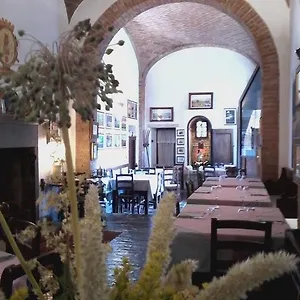  Maison d'hôtes Cisterna Nel Borgo