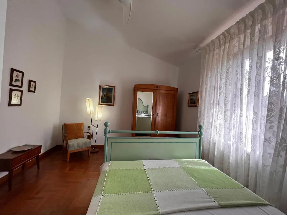 Casa Del Pino Bed & Breakfast Borgo a Buggiano