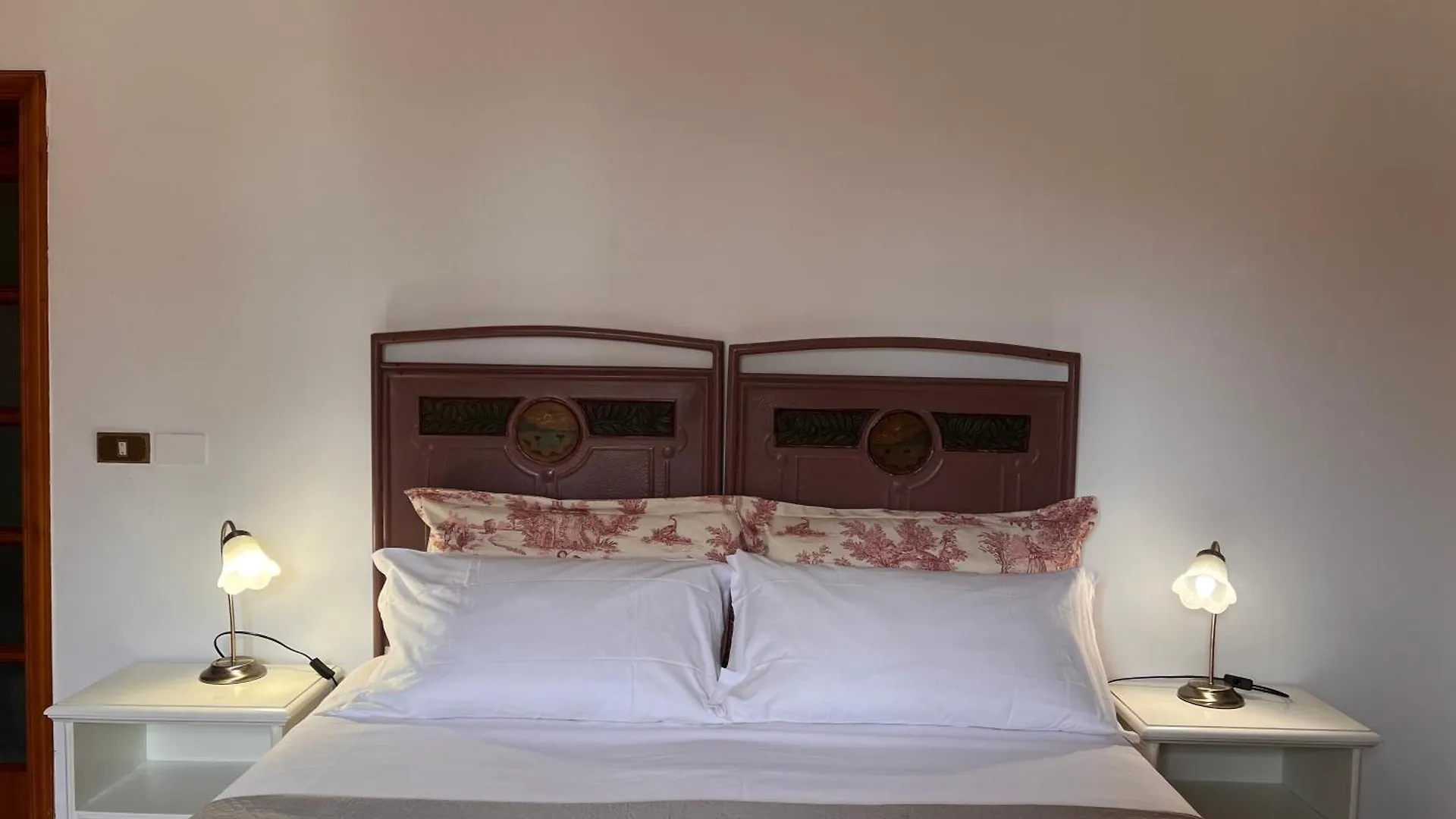 Casa Del Pino Bed & Breakfast Borgo a Buggiano