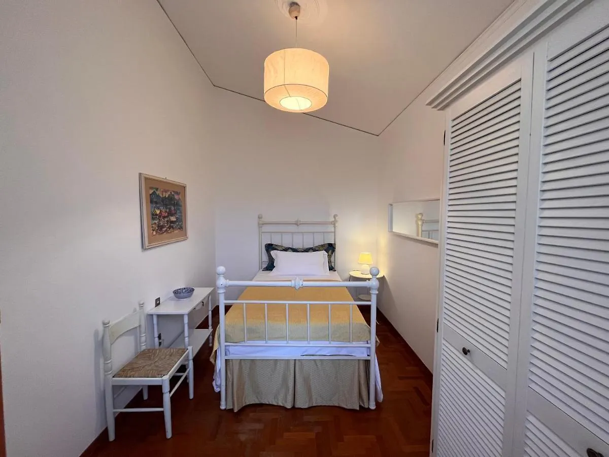 Casa Del Pino Bed & Breakfast Borgo a Buggiano