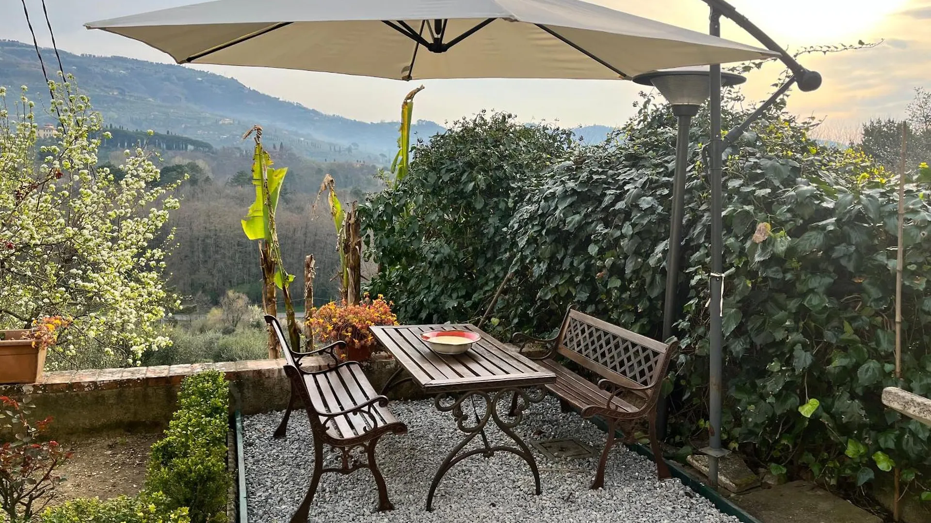 Casa Del Pino Bed & Breakfast Borgo a Buggiano