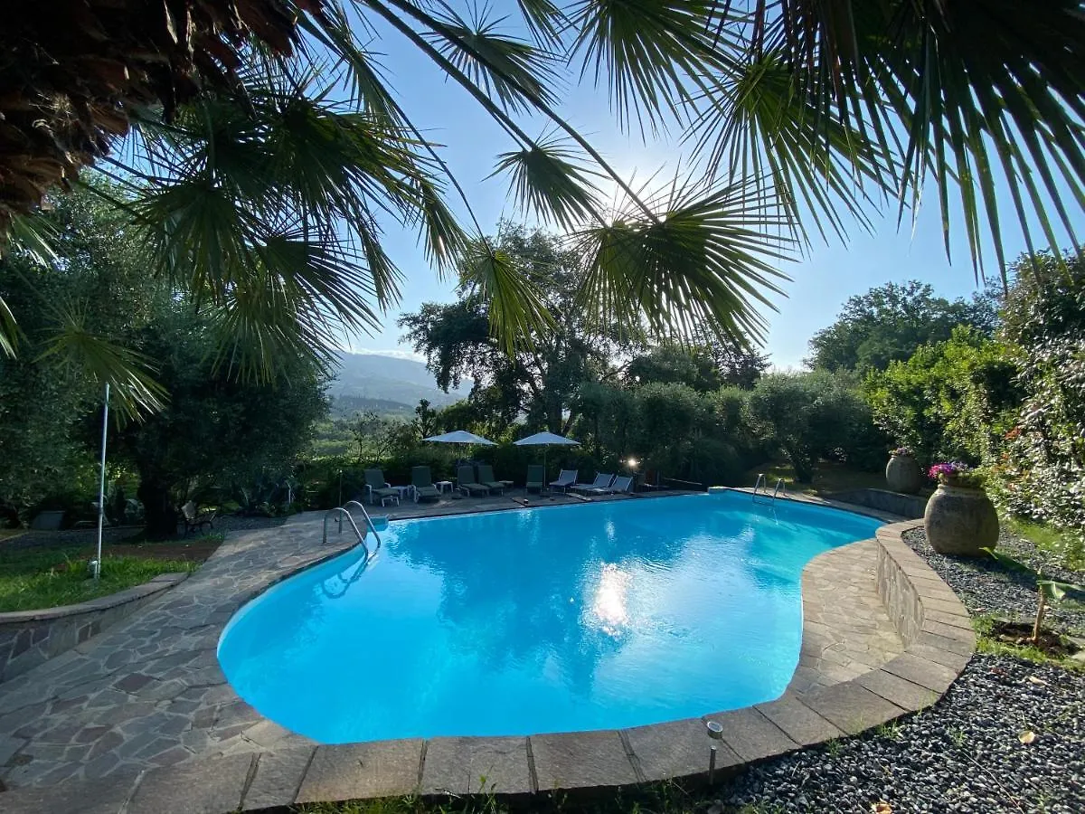 Casa Del Pino Bed & Breakfast Borgo a Buggiano 0*,  Italy