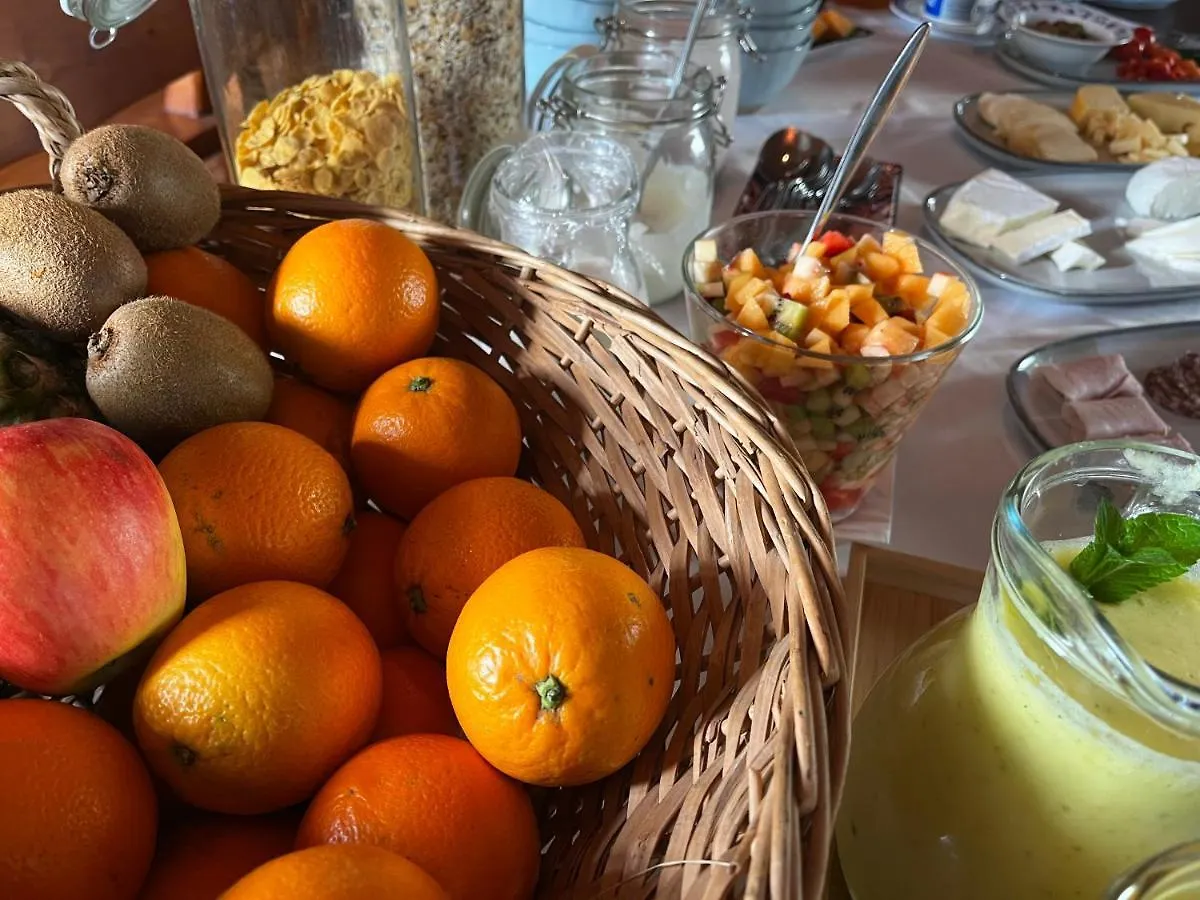 Casa Del Pino Bed & Breakfast Borgo a Buggiano