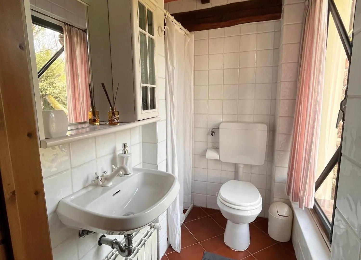 Casa Del Pino Bed & Breakfast Borgo a Buggiano